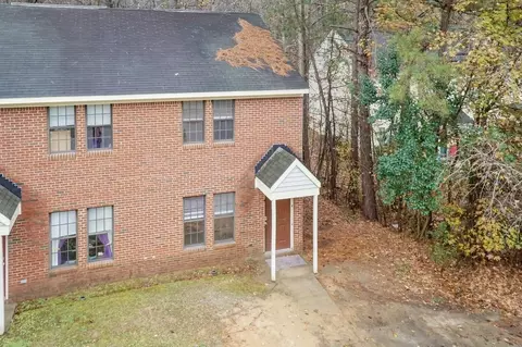 Fox Hollow Dr, Raleigh, NC 27610