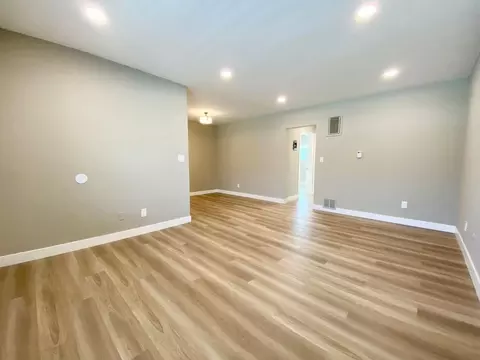 455 W Dryden St, Glendale, CA 91202