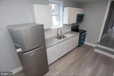 1908 W Diamond St, Philadelphia, PA 19121