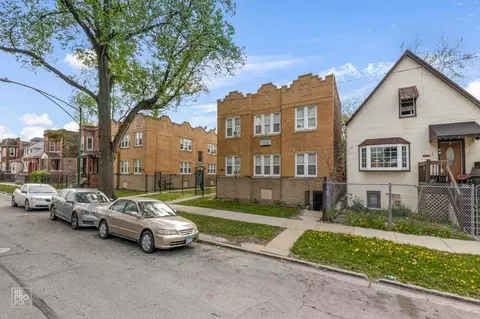 1042 N Leamington Ave, Chicago, IL 60651 photo 9