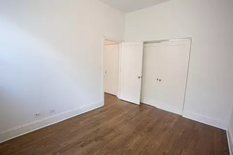 4850 S Drexel Blvd, Chicago, IL 60615 photo 4