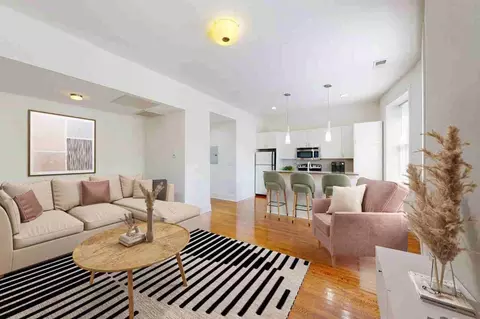 4850 S Drexel Blvd, Chicago, IL 60615 photo 9