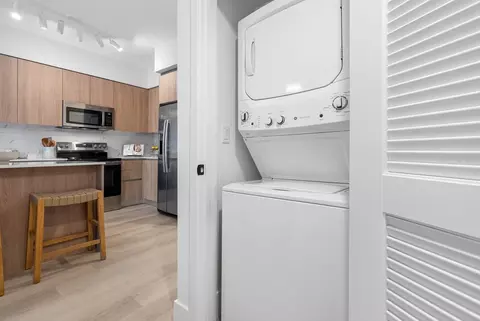 2555 NE 179th St, Miami, FL 33162 photo 52