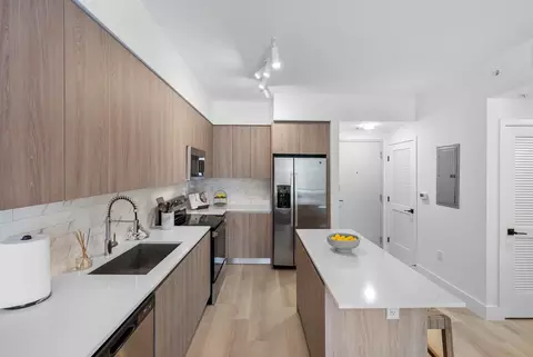 2555 NE 179th St, Miami, FL 33162 photo 48