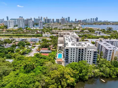 2555 NE 179th St, Miami, FL 33162 photo 70