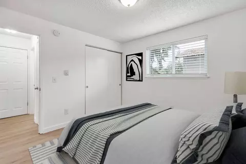 8810 John Dower Rd SW, Lakewood, WA 98499
