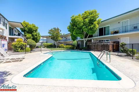 642 Blythe Ct, Sunnyvale, CA 94085 photo 9