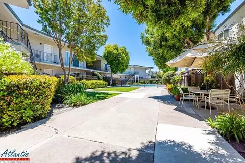 642 Blythe Ct, Sunnyvale, CA 94085 photo 10