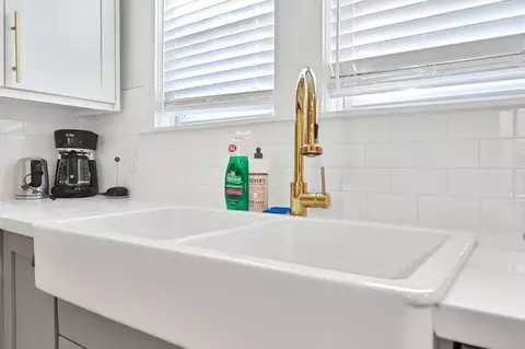 1953 Dryden Rd, Houston, TX 77030 photo 15