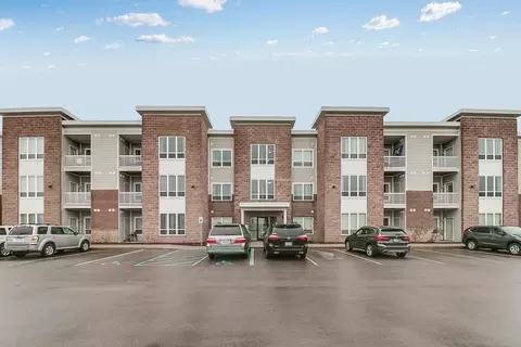 5177 Marsh Rd, Okemos, MI 48864