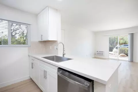 7830 Stalmer St, San Diego, CA 92111