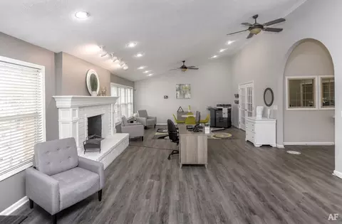 8444 Rothbury Dr, Indianapolis, IN 46260 photo 35