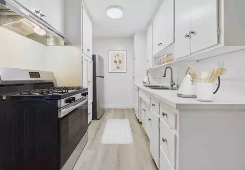 5049 Buffalo Ave, Sherman Oaks, CA 91423