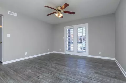 621 Tiny Town Rd, Clarksville, TN 37042 photo 8