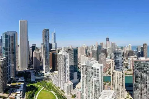 175 N Harbor Dr, Chicago, IL 60601 photo 32