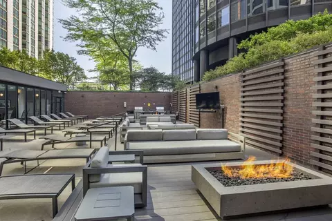 175 N Harbor Dr, Chicago, IL 60601 photo 19
