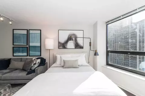175 N Harbor Dr, Chicago, IL 60601 photo 5
