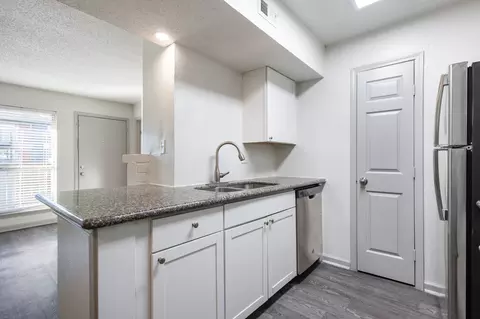 12200 Fleming Dr, Houston, TX 77013 photo 3
