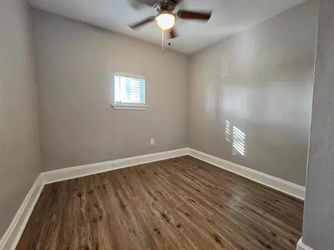 3235 Flanders Ave, Norfolk, VA 23509 photo 9