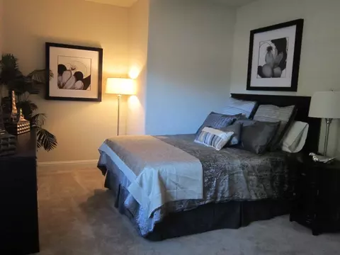 631 Garden Hwy, Sacramento, CA 95833