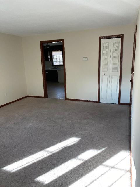 175 Downey Dr, Manchester, CT 06040