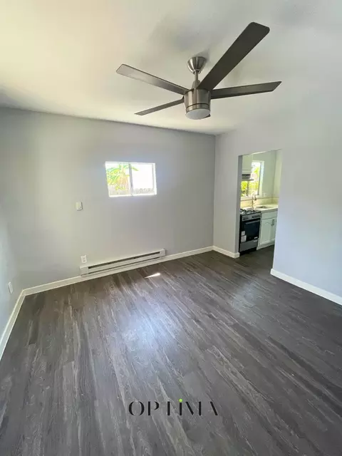 1377 Warren Ave, Long Beach, CA 90813