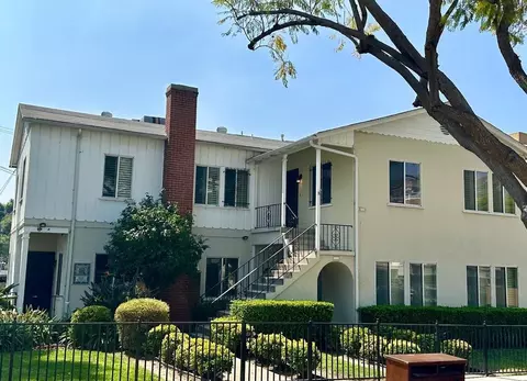 8250 Norton Ave, West Hollywood, CA 90046 photo 20