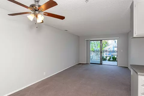 404 E Birch St, Brea, CA 92821 photo 4