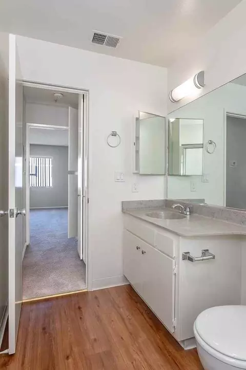 404 E Birch St, Brea, CA 92821 photo 17