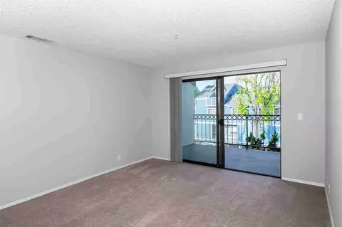 404 E Birch St, Brea, CA 92821 photo 5