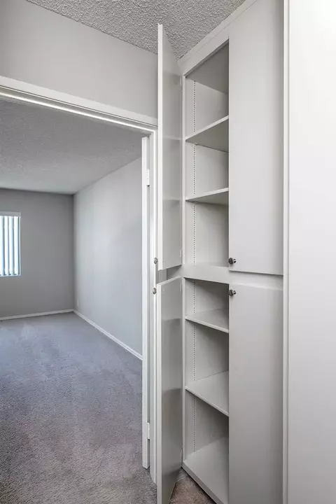 404 E Birch St, Brea, CA 92821 photo 18