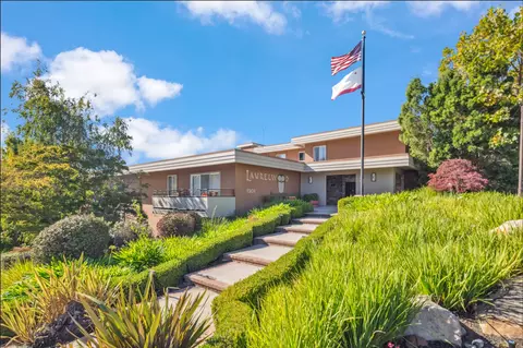 1301 W Hillsdale Blvd, San Mateo, CA 94403