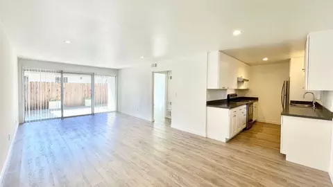 914 Mountain View Ave, Mountain View, CA 94040