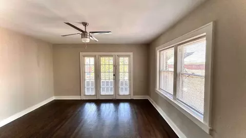 522 Gladstone Blvd, Kansas City, MO 64124