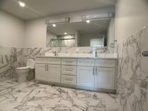 473 Washington St, Providence, RI 02903