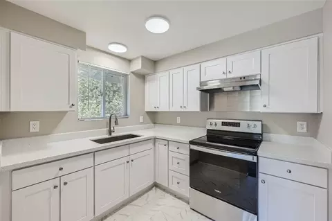 8400 166th Ave NE, Redmond, WA 98052