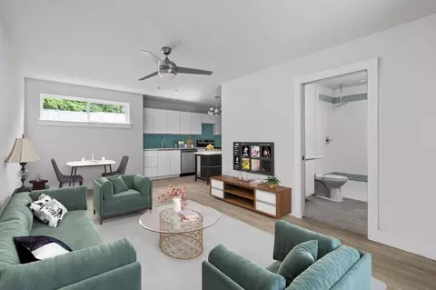 140 S Fredericksburg St, San Marcos, TX 78666