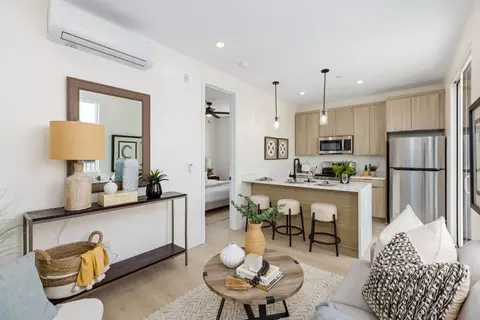 3873 Boren St, San Diego, CA 92115