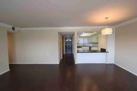 2119 Elsinore St, Los Angeles, CA 90026