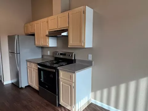 1830 Wiltsey Rd SE, Salem, OR 97306