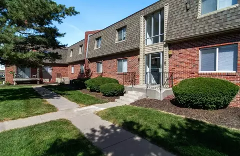 8500 Ohern St, Omaha, NE 68127