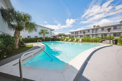 4824 E Busch Blvd, Tampa, FL 33617