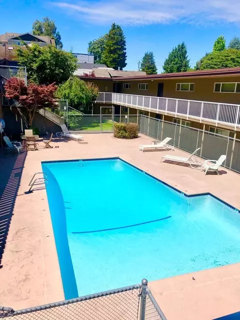 15 W Etruria St, Seattle, WA 98119