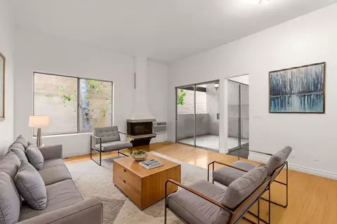 1114 N Kings Rd, West Hollywood, CA 90069