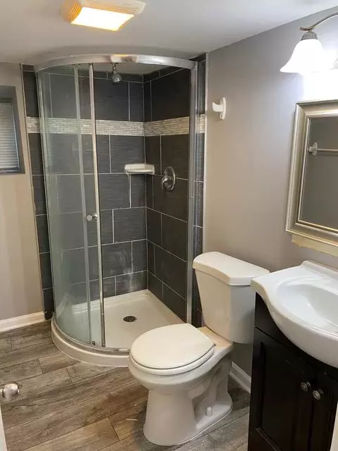 2922 Grantley Ave, Baltimore, MD 21215 photo 5