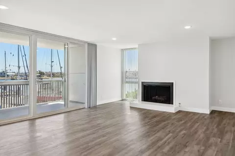 4200 Harbor Blvd, Oxnard, CA 93035 photo 19