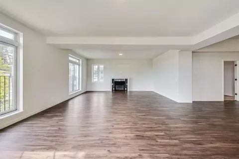 4690 Tompkins Ave, Oakland, CA 94619