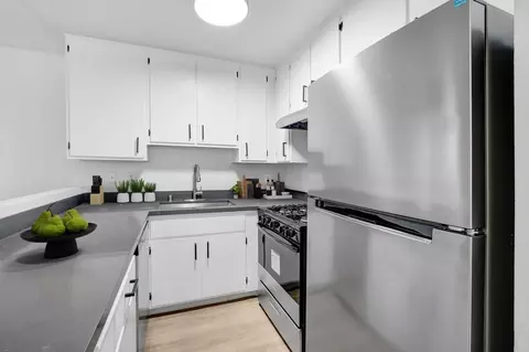 3748 Keystone Ave, Los Angeles, CA 90034