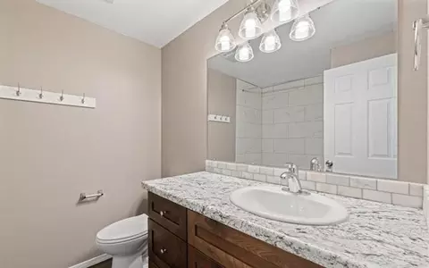 507 Madison St, Everett, WA 98203 photo 9