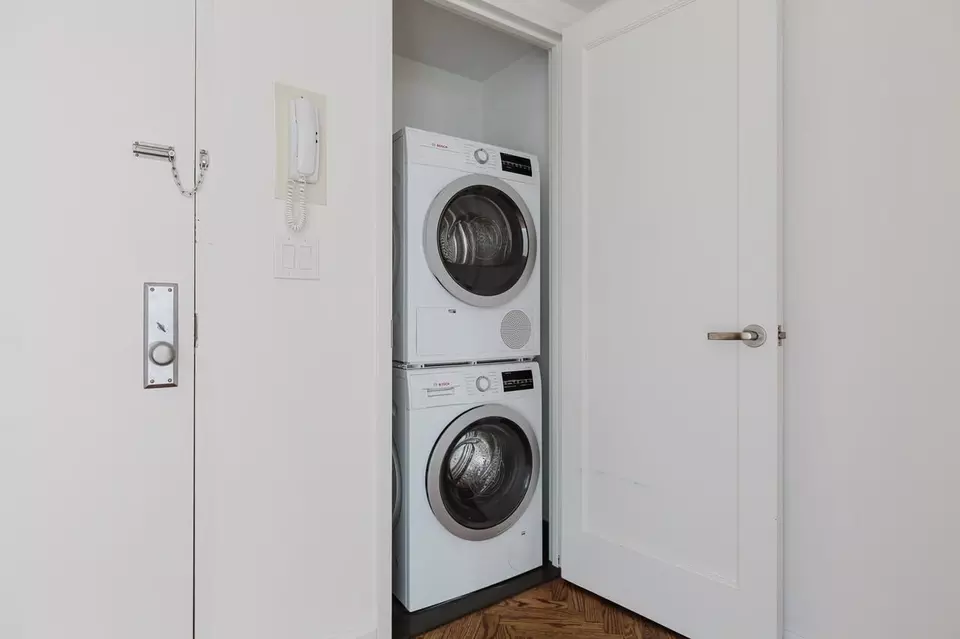  141 E 33rd St, New York, NY 10016 photo 32